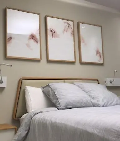 En El Faro De Hondarribia, Con Vistas